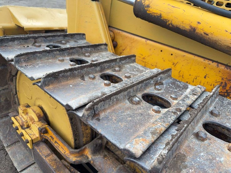 1976-deere-450c-image-10