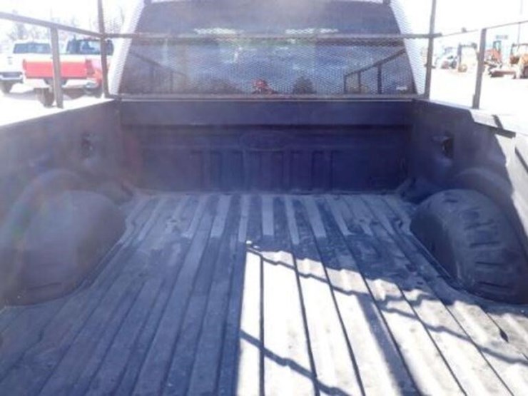 ford-f250-xlt-image-56