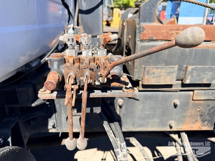 mack-rd688s-image-11