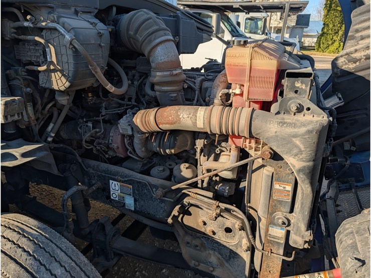 2020-kenworth-t680-image-17