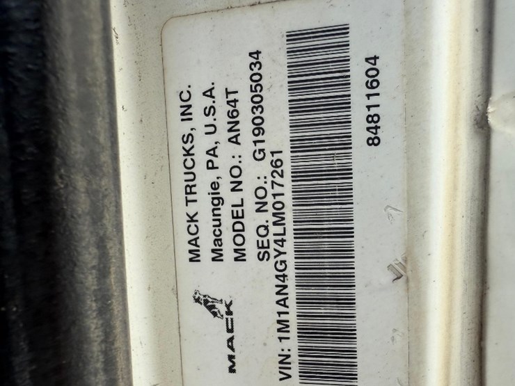 2020-mack-anthem-truck-image-6