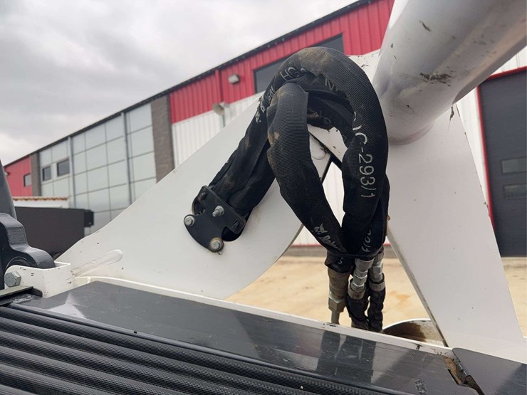 2024-bobcat-t650-image-24