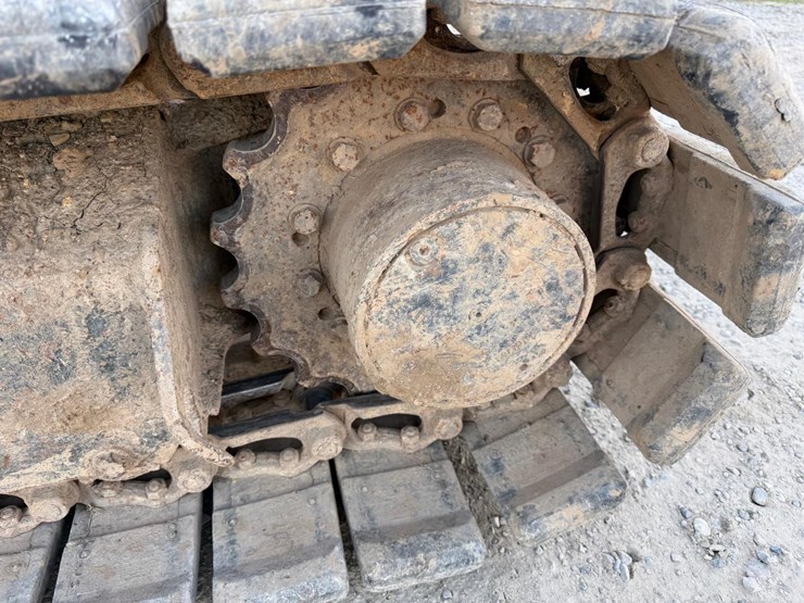 2010-komatsu-pc55mr-3-image-18