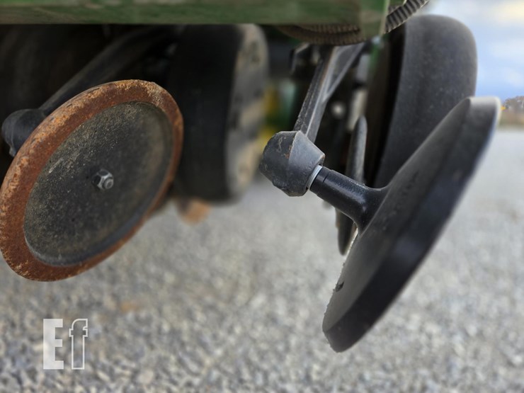 john-deere-1990ccs-image-25