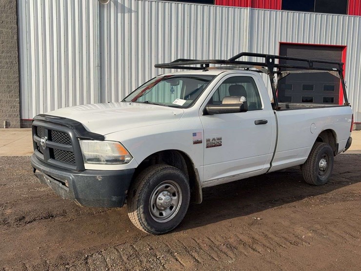 2014-dodge-ram-2500-image-1