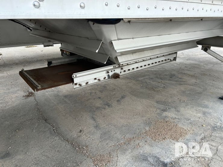 2015-wilson-hopper-bottom-image-31