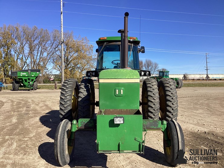 john-deere-4640-image-2