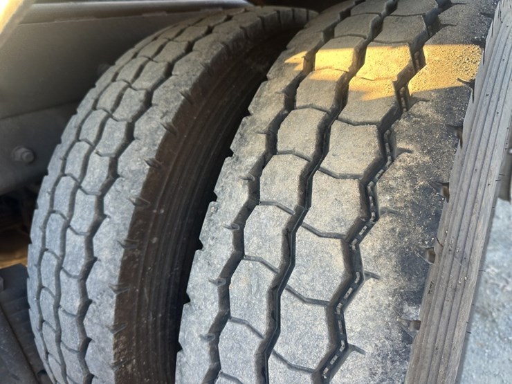 mack-rd688s-image-78