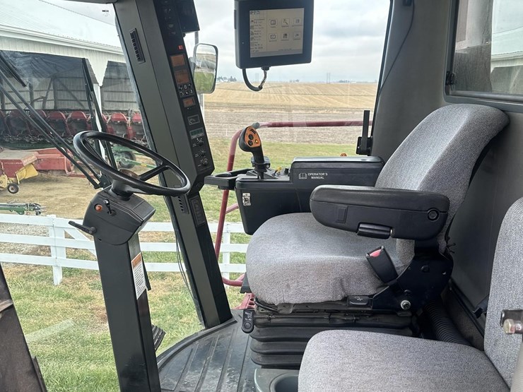 case-ih-2388-image-12
