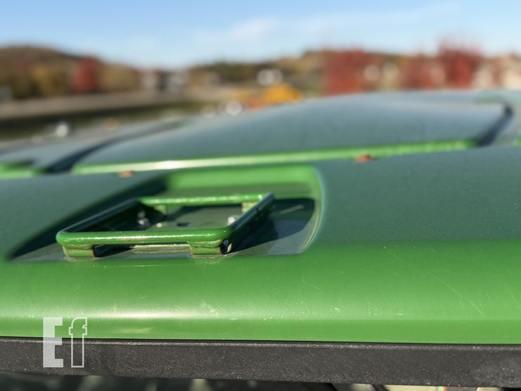 john-deere-r4038-image-23