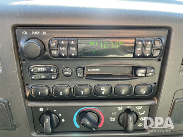 ford-f650-xlt-image-44