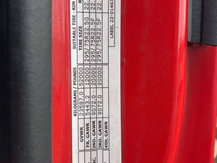 2018-peterbilt-579-image-40