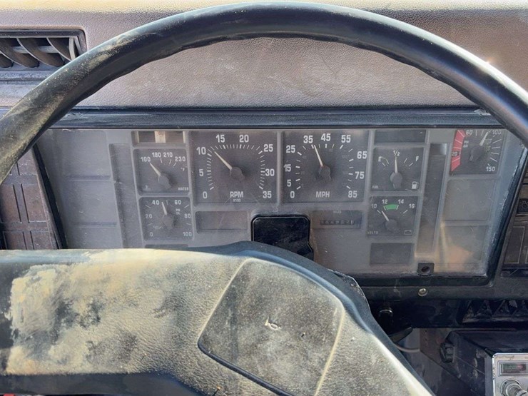 1993-international-4900-image-28