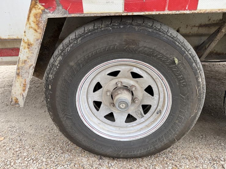 john-deere-12-image-64