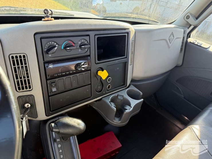 international-durastar-4300-image-14