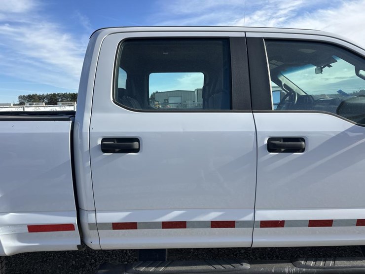 2017-ford-f250-image-16