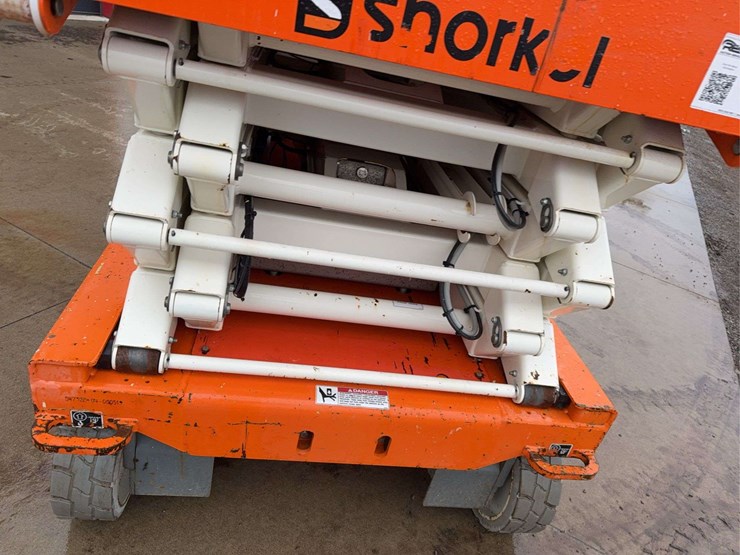 snorkel-s4732e-image-10