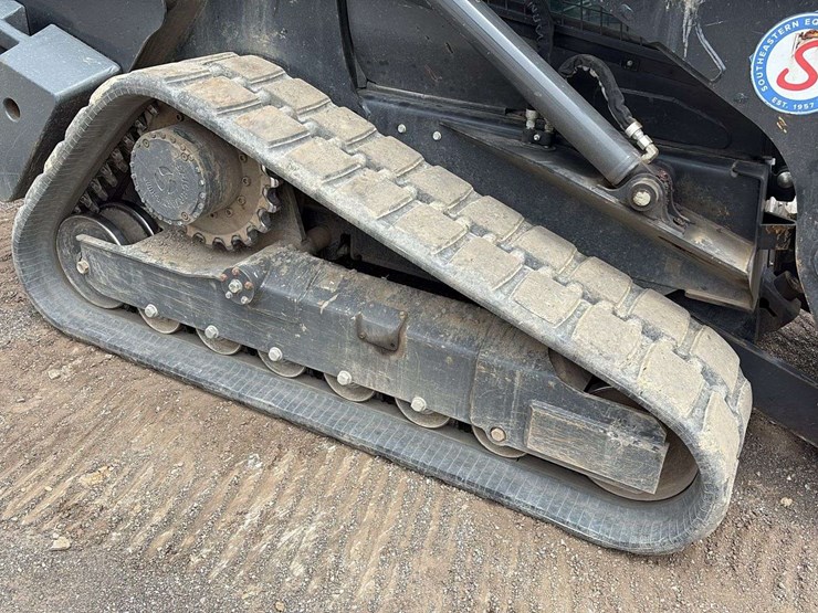 2021-case-dl550-image-17