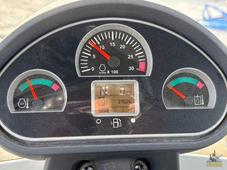 2014-caterpillar-924k-image-15