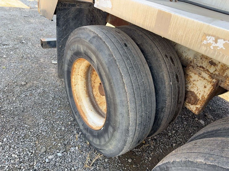 2006-pinson-feed-trailer-image-7