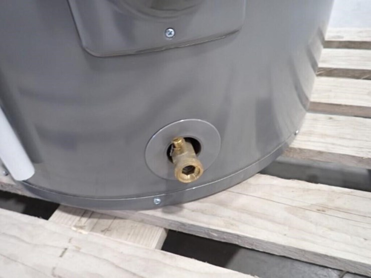 rheem-performance-plus-178-l-hot-water-heater-image-4