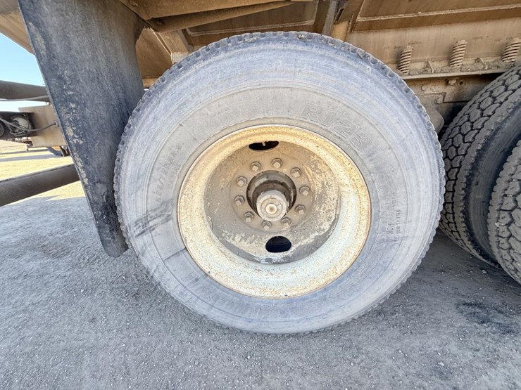 ford-ltl9000-image-57