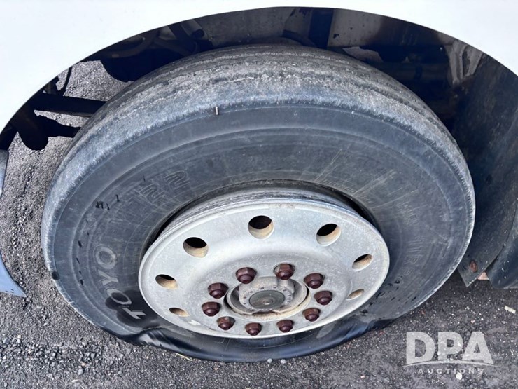 kenworth-t600a-image-22