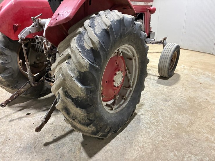 massey-ferguson-super-90-image-16
