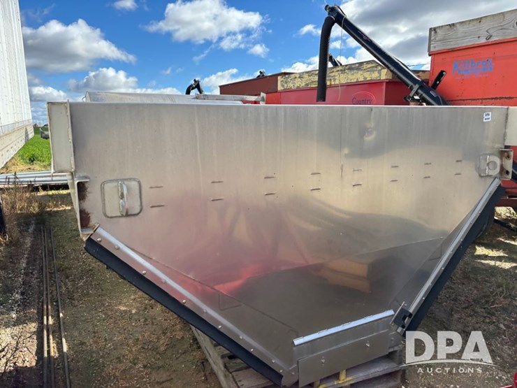 new-leader-insert-(dr12607)-image-8