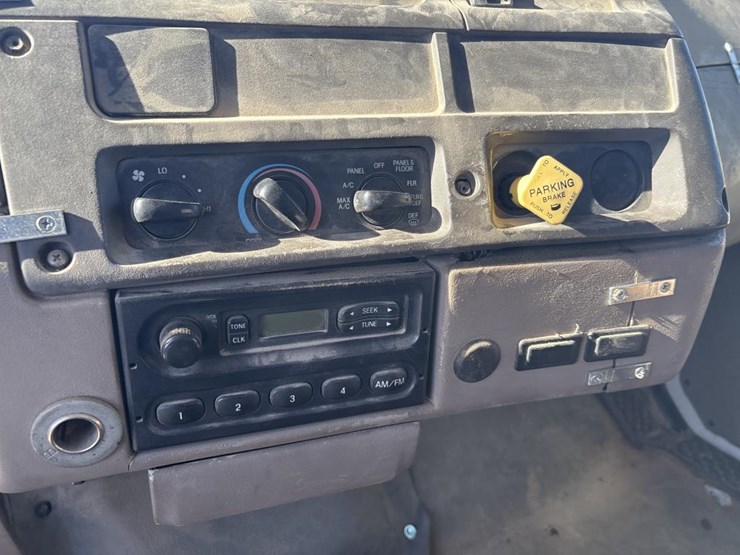 sterling-lt8500-image-43