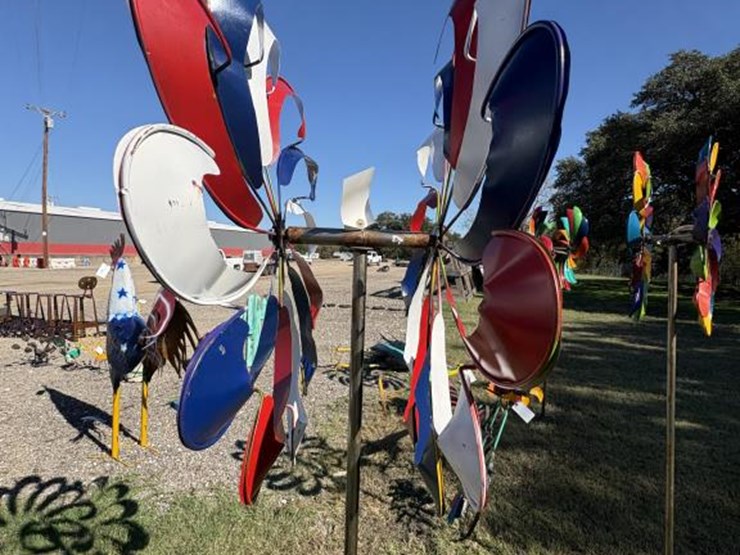 #98-•-metal-art--patriotic-spinning-windmill-image-2