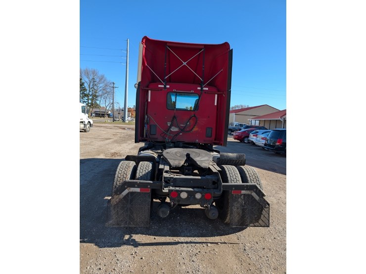 2019-kenworth-t680-image-7