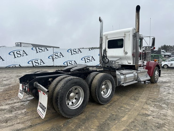 kenworth-w900-image-5