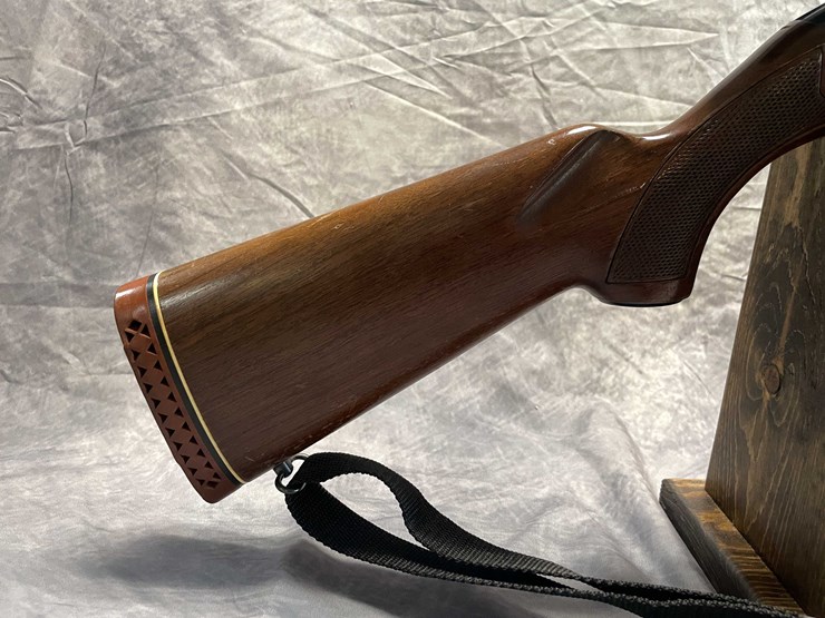 #2332-•-winchester-model-120-12-ga.-pump-action-shotgun,-sn:-l737023-image-2