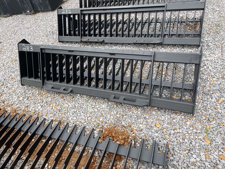 greatbear-72-inch-rock-bucket-image-3