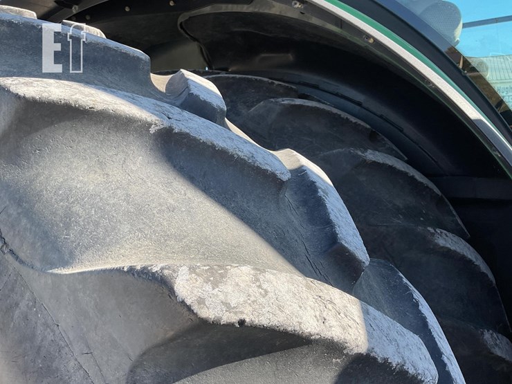 john-deere-8335r-image-20