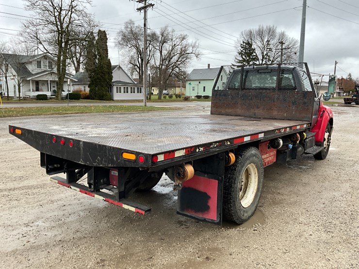 2015-ford-f650-image-10