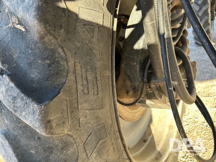 case-ih-patriot-4440-image-26