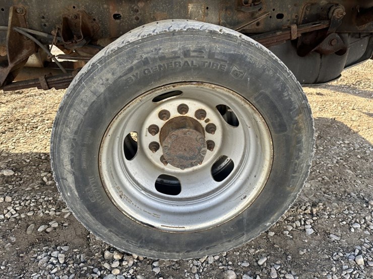 2015-dodge-ram-5500-image-50