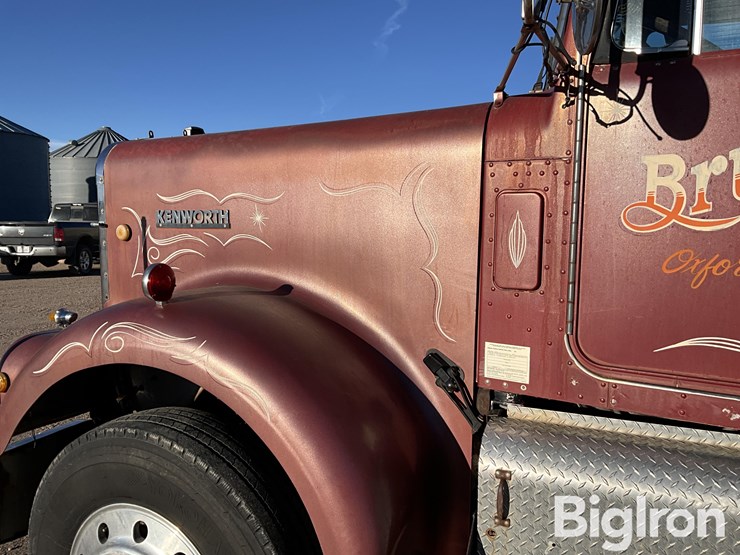 1977-kenworth-w900a-image-13