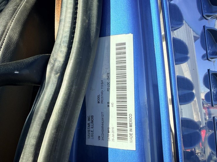 2017-international-prostar-image-60