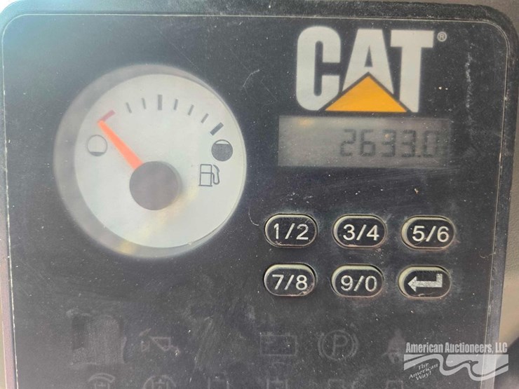 cat-259d-skid-steer-image-19