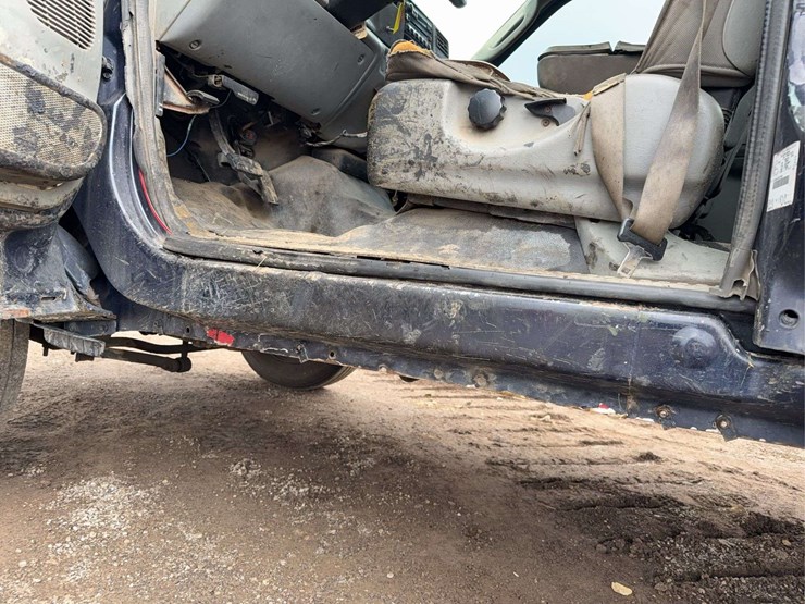 2004-ford-f450-image-23