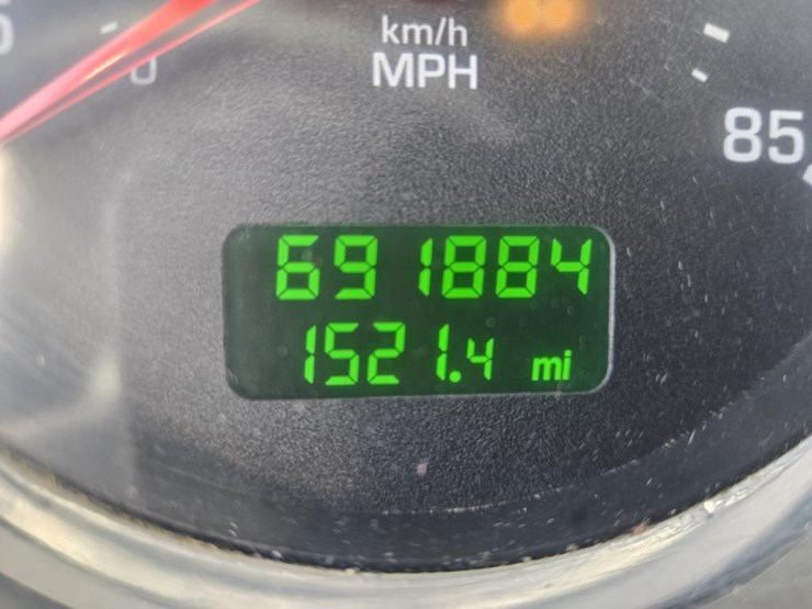 2013-kenworth-t660-image-53