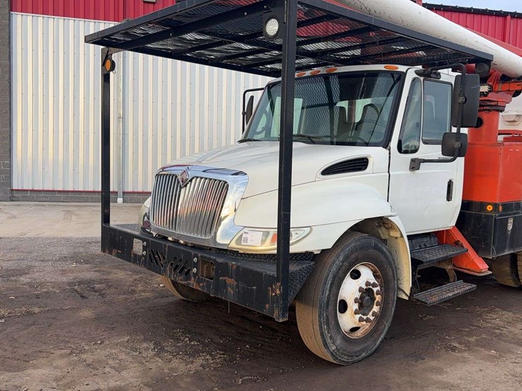 international-durastar-4300-image-28