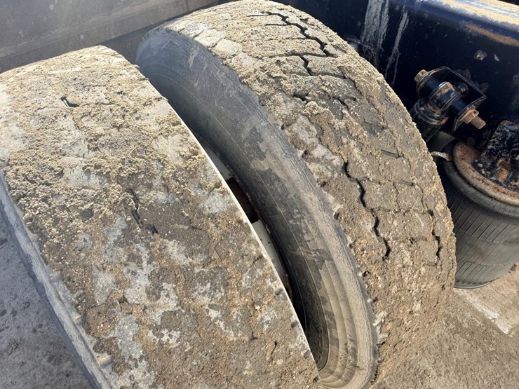 2017-international-prostar-image-33