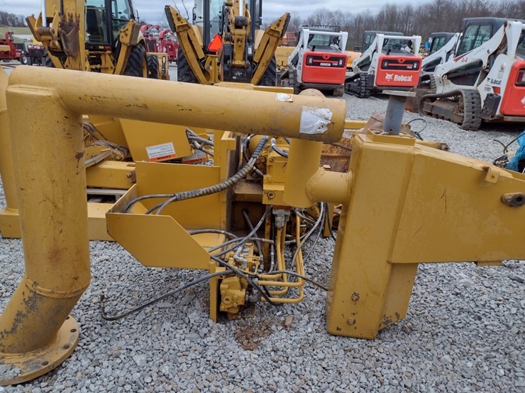 caterpillar-d6n-image-2