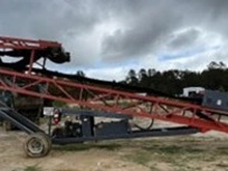 #9008-•-offsite-item-|-cross-tech-portable-radial-conveyor-image-2