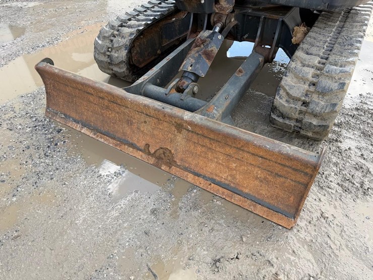 2022-bobcat-e42-image-12