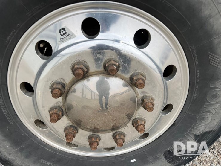 kenworth-t440-image-21